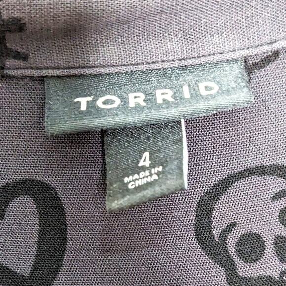 Torrid Womens 4X Top Lizzie Slub Button Up Short Sleeve Skulls Crop Plus Size - Picture 5 of 7